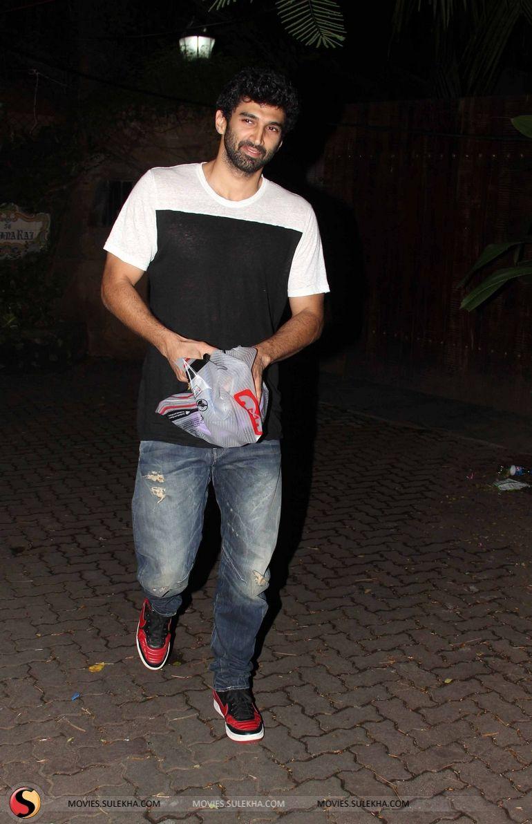 770x1192 of Aditya Roy Kapoor Picture, Aditya Roy Kapoor Stills, Aditya Roy Kapoor Photo, Aditya Roy Kapoor Gallery
