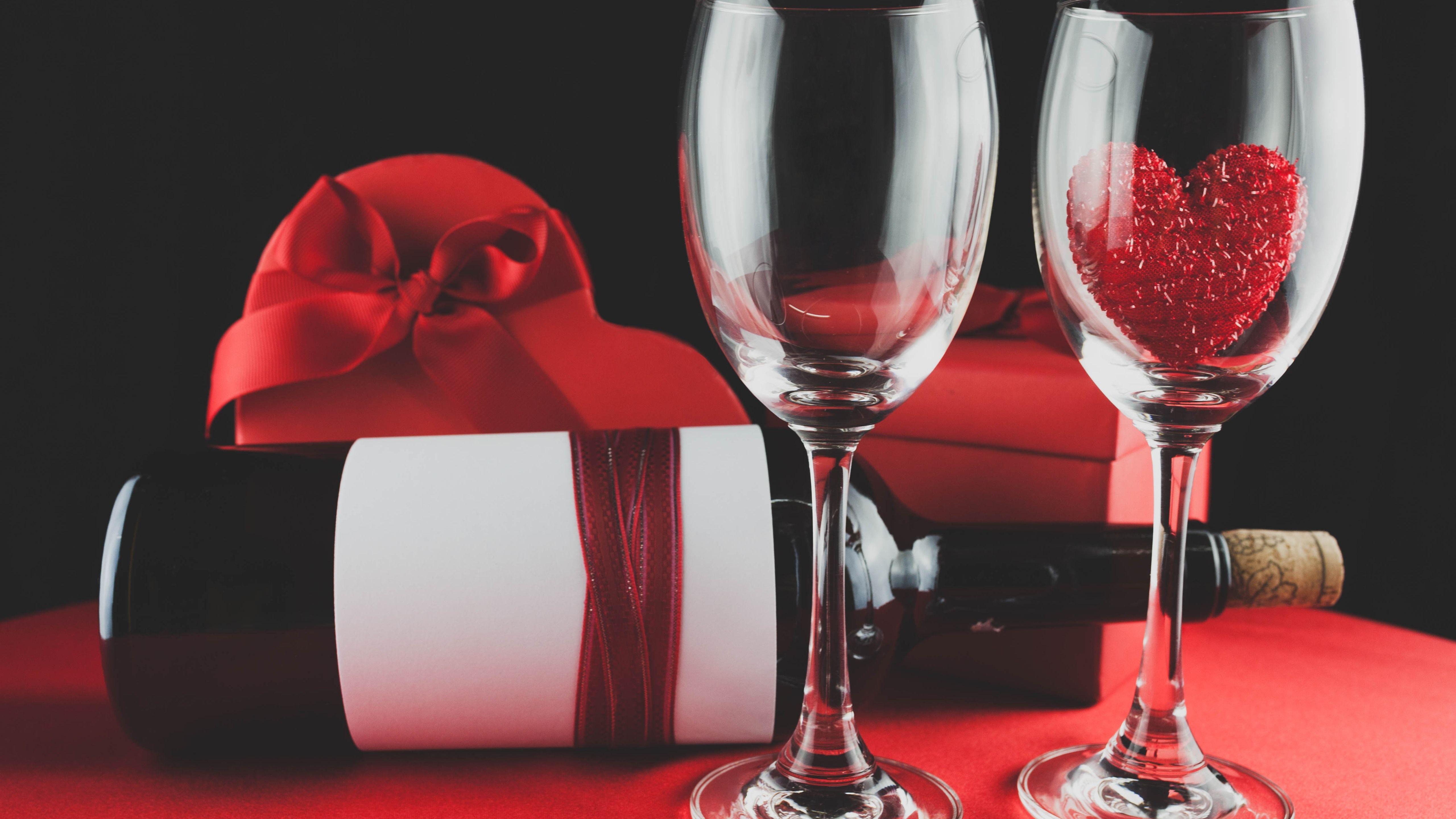 5120x2880 Wallpaper Two Glass Cups, Wine, Love Heart, Gifts Glass With Red Wine HD Wallpaper