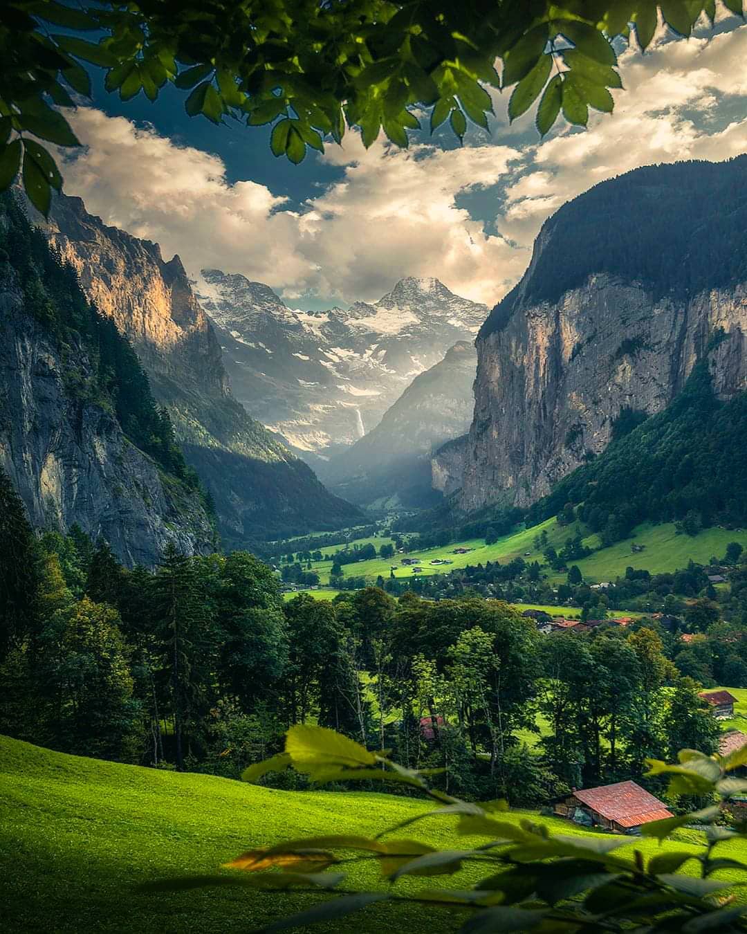 1080x1350 Lauterbrunnen, Switzerland