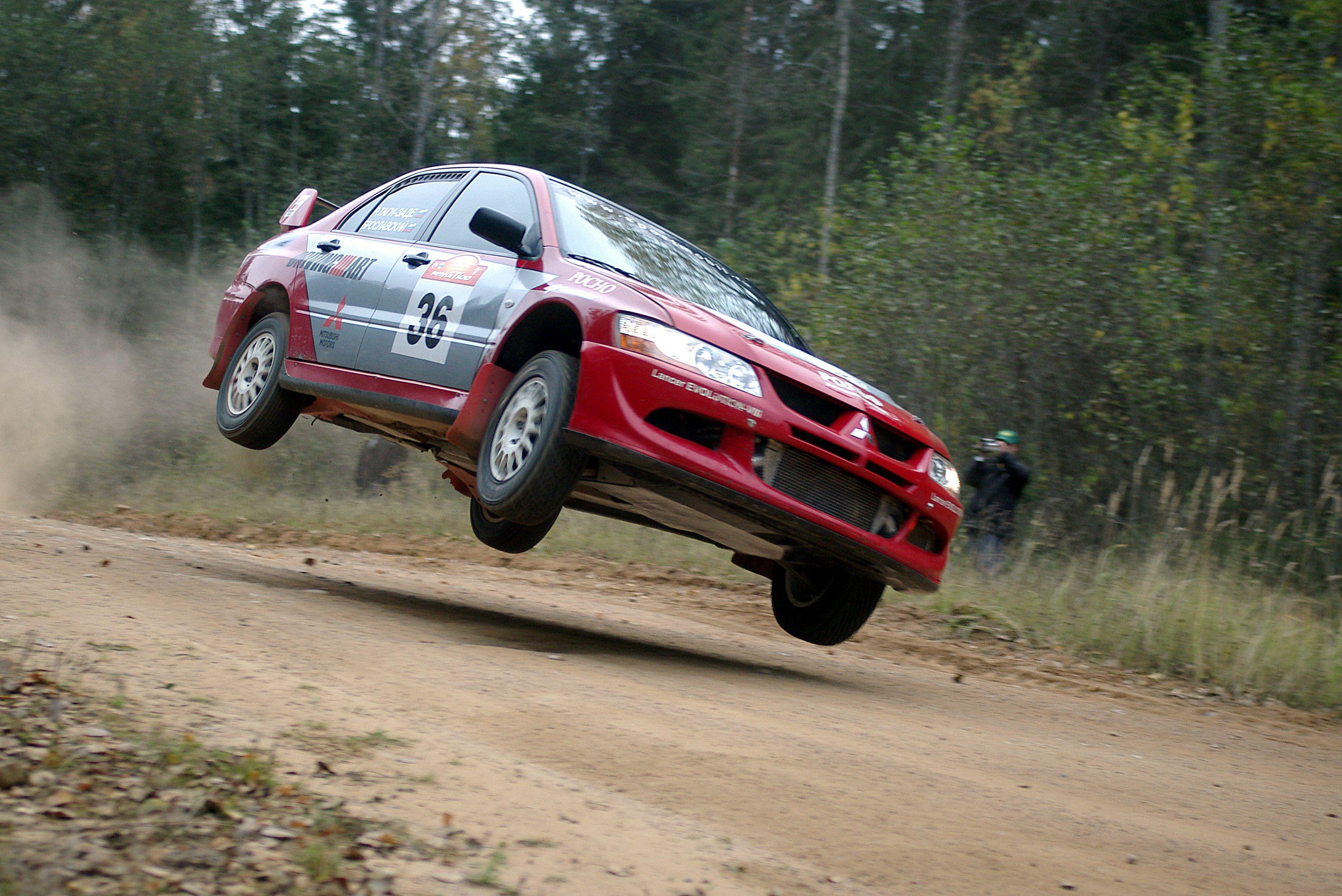 Через ралли. Mitsubishi Lancer Evolution ралли. Mitsubishi Lancer Evolution 1 Rally. Митсубиси Лансер ралли. Mitsubishi Lancer Evolution 10 Rally.