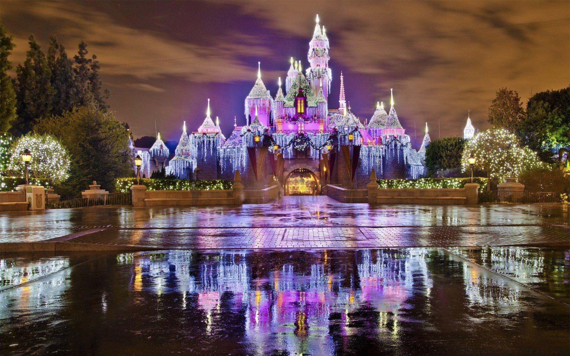 1920x1200 Sleeping Beauty Castle Christmas at Disneyland
