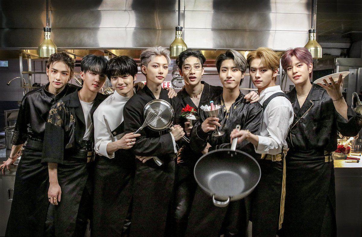 1200x785 Stray Kids Global - [PICS] Stray Kids, New Song Full of Passion 'God's Menu' MV Filming Behind Cut Release #StrayKids #스트레이키즈 #GO生 #GOLIVE #神메뉴 #GodsMenu #StrayKidsComeback