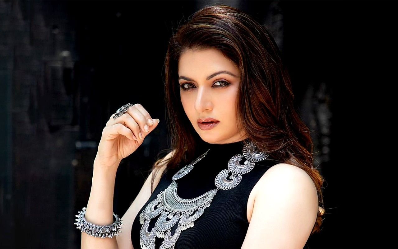 1280x800 Bhagyashree shares how false accusations of affair with Salman Khan made her leave the film industry; says, “I decided to distance myself from the world of films” : Bollywood News