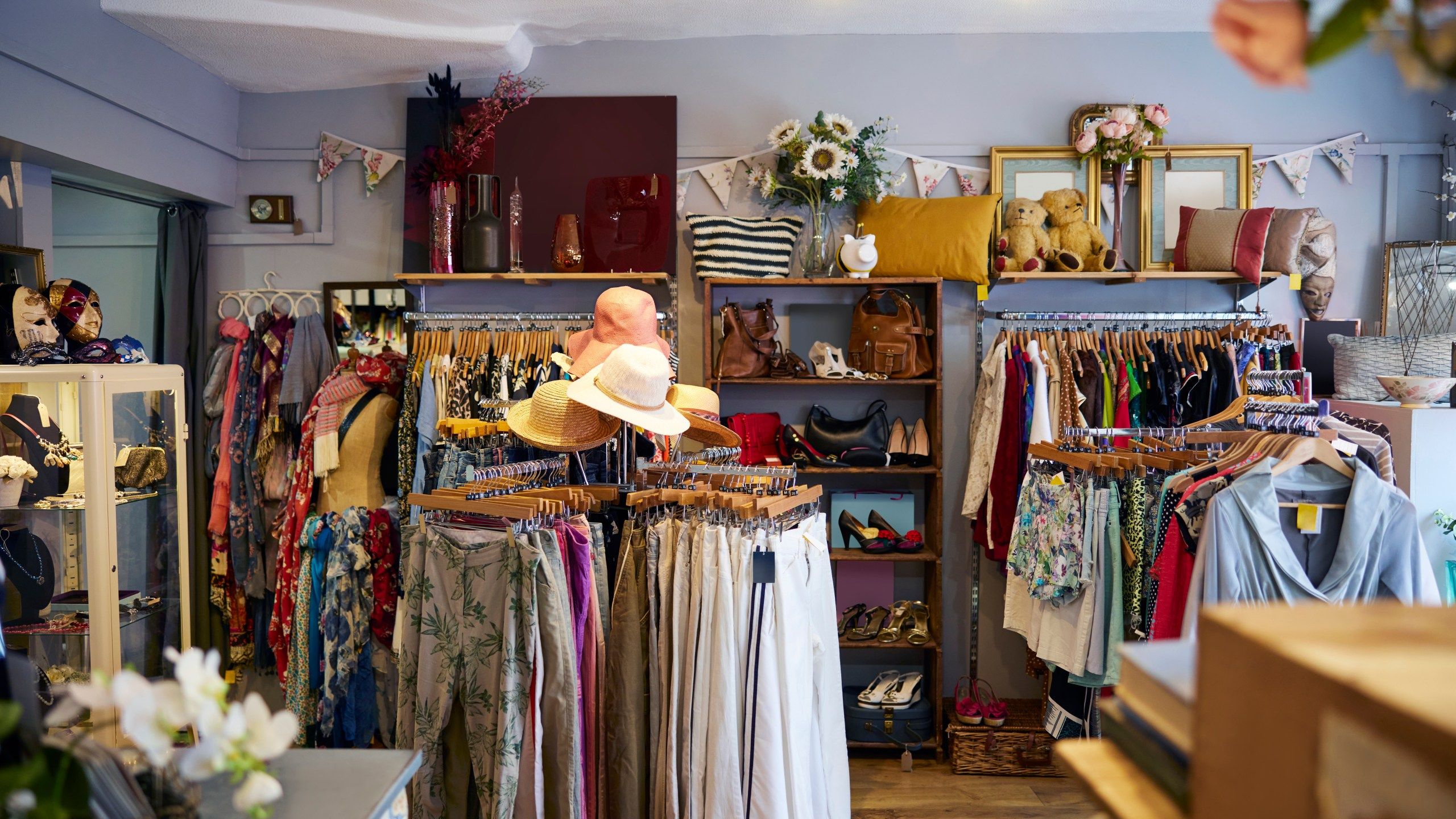 2560x1440 Best thrift stores in Central New York, according to Yelp
