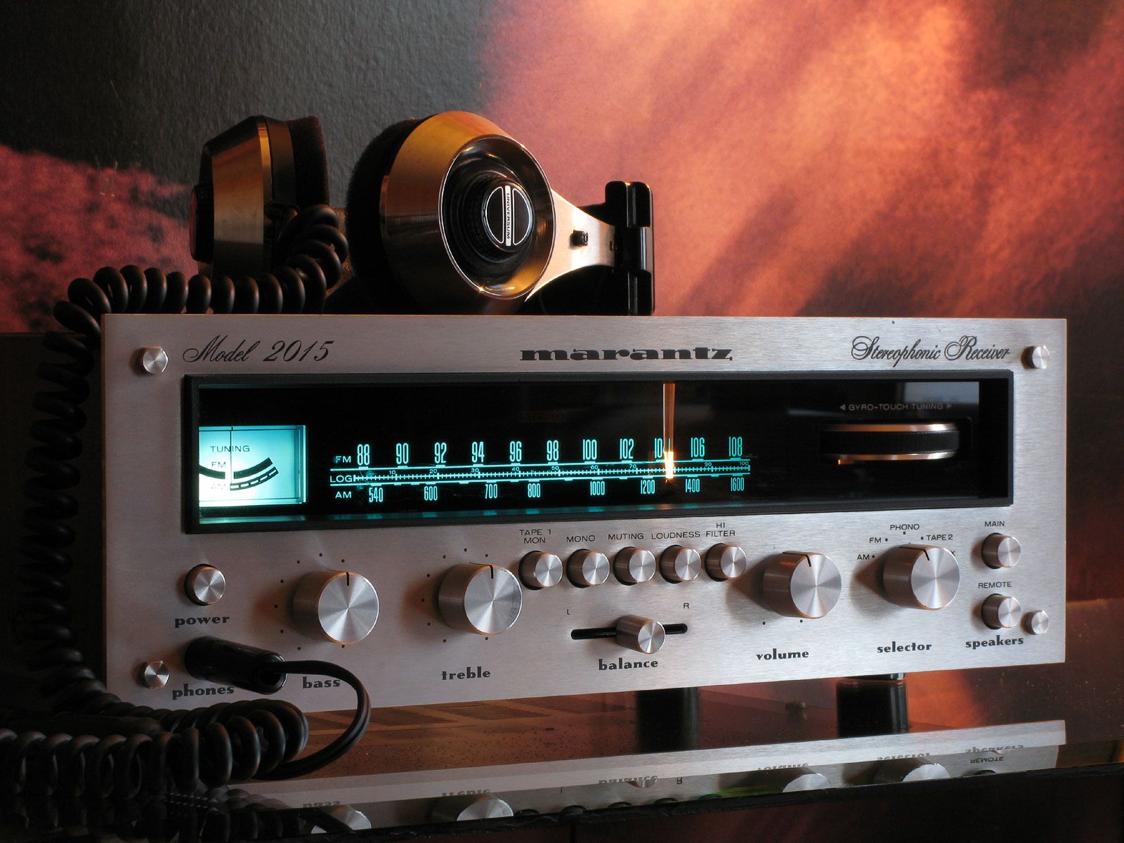 1600x1200 Marantz Receivers (1970s)