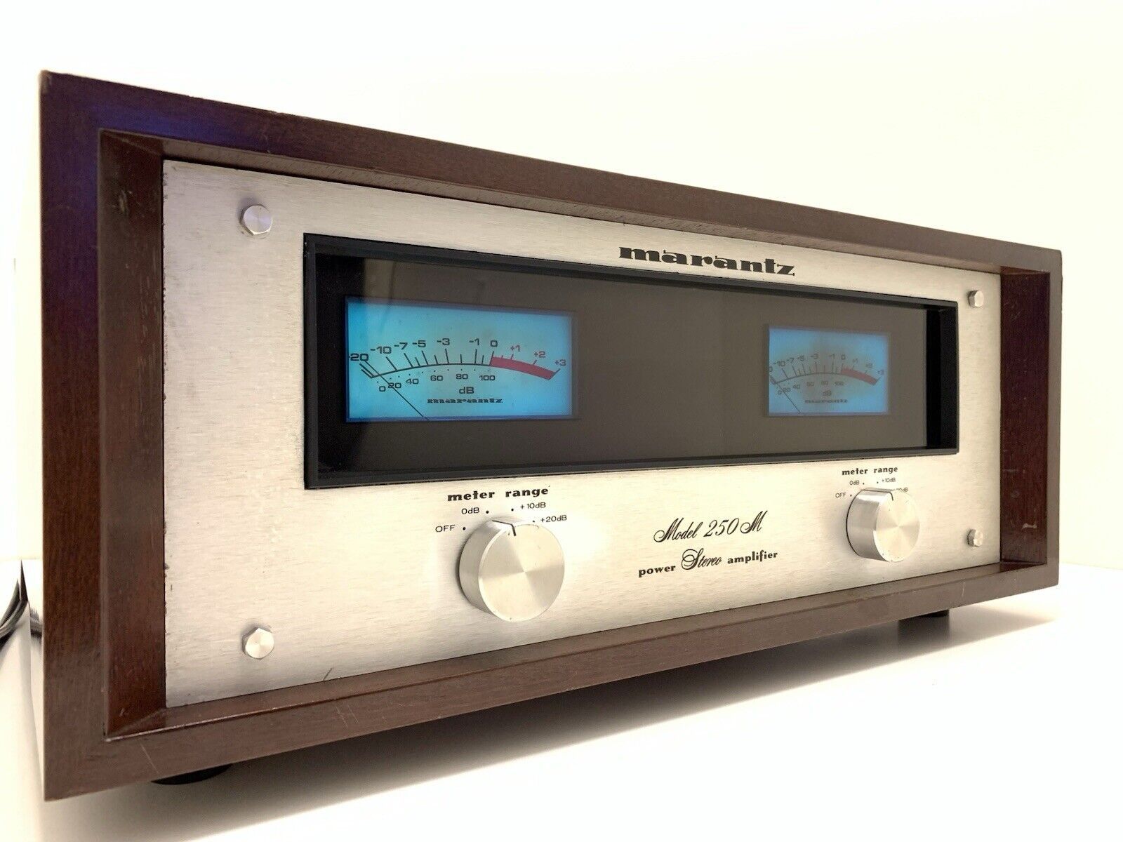 1600x1200 MARANTZ 250M Stereo Power Amplifier Wood Box 250WRMS Vintage 1976 WORK