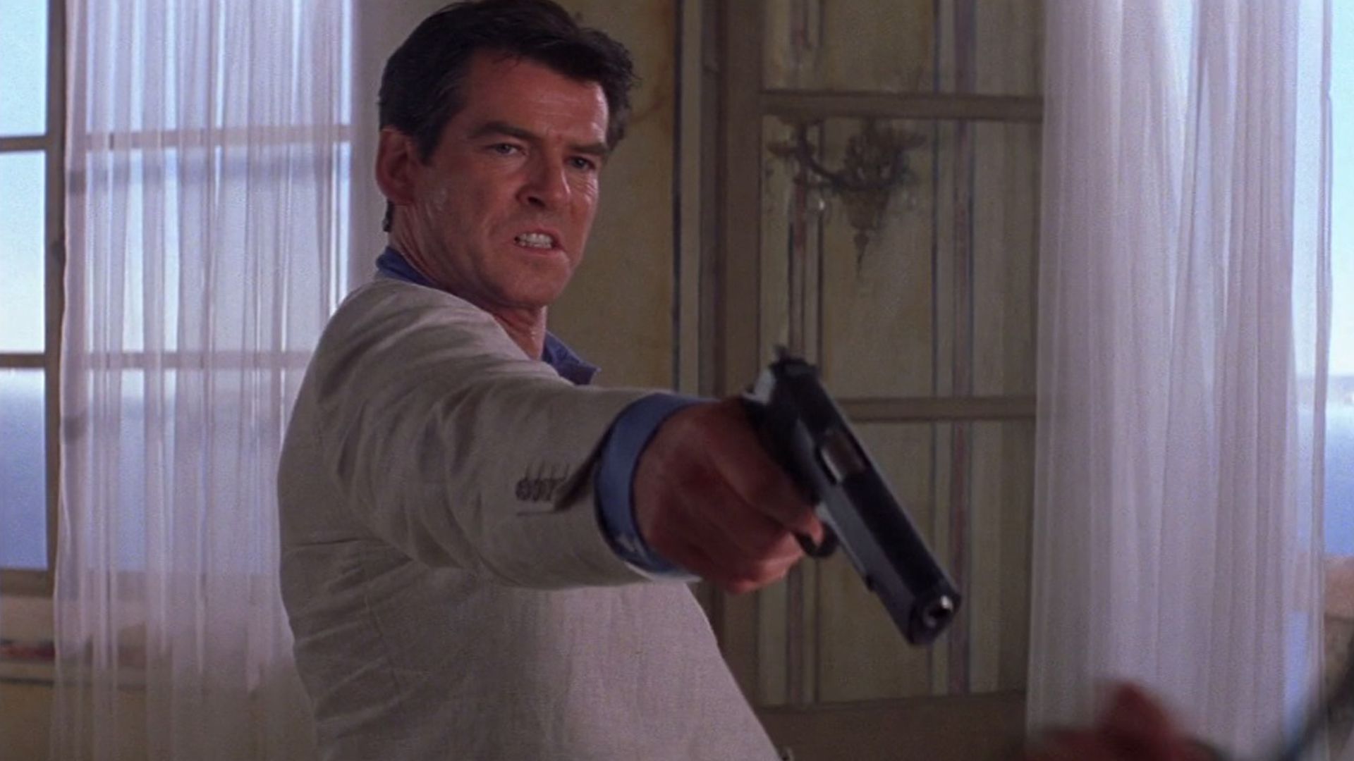 1920x1080 Download James Bond Pierce Brosnan Movie The World Is Not Enough HD Wallpaperx1080