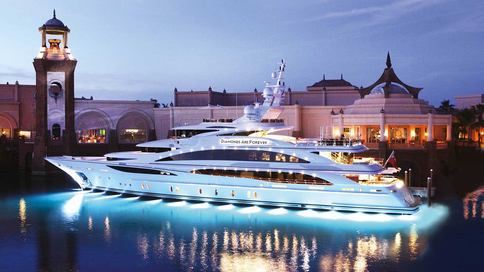 1600x900 World Is Not Enough yacht (Neptunus, 42.4m, 2004)