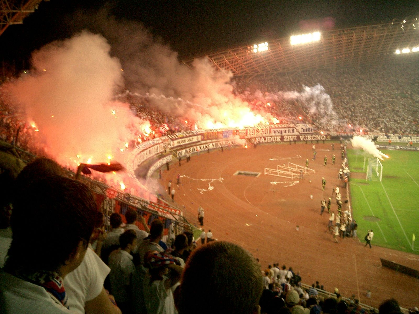 1600x1200 Hajduk Split and Dinamo Zagreb