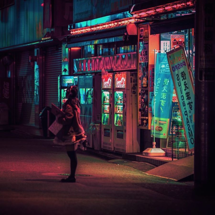 900x899 Tokyo Nights Photography