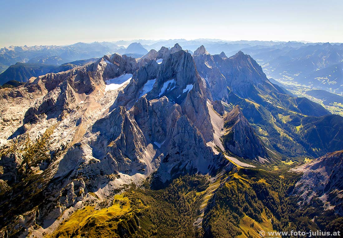 1100x764 Dachstein Fotos & Bilder mit Luftaufnahmen von Oben. Picture & Image
