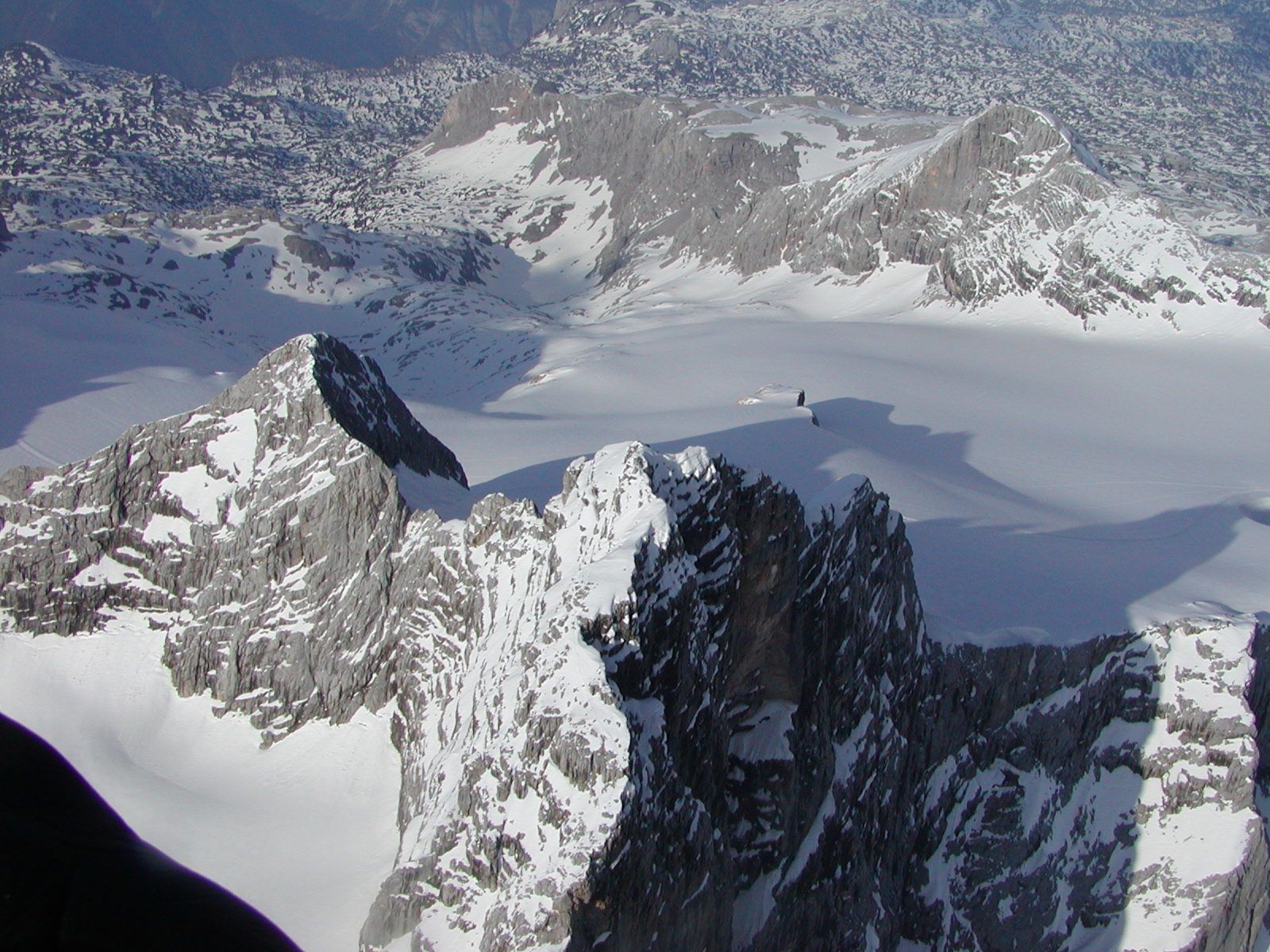 1600x1200 Dachstein Mountains
