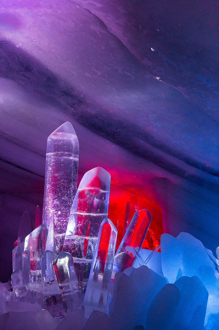 733x1100 Ice Sculpture in Dachstein glacier cave