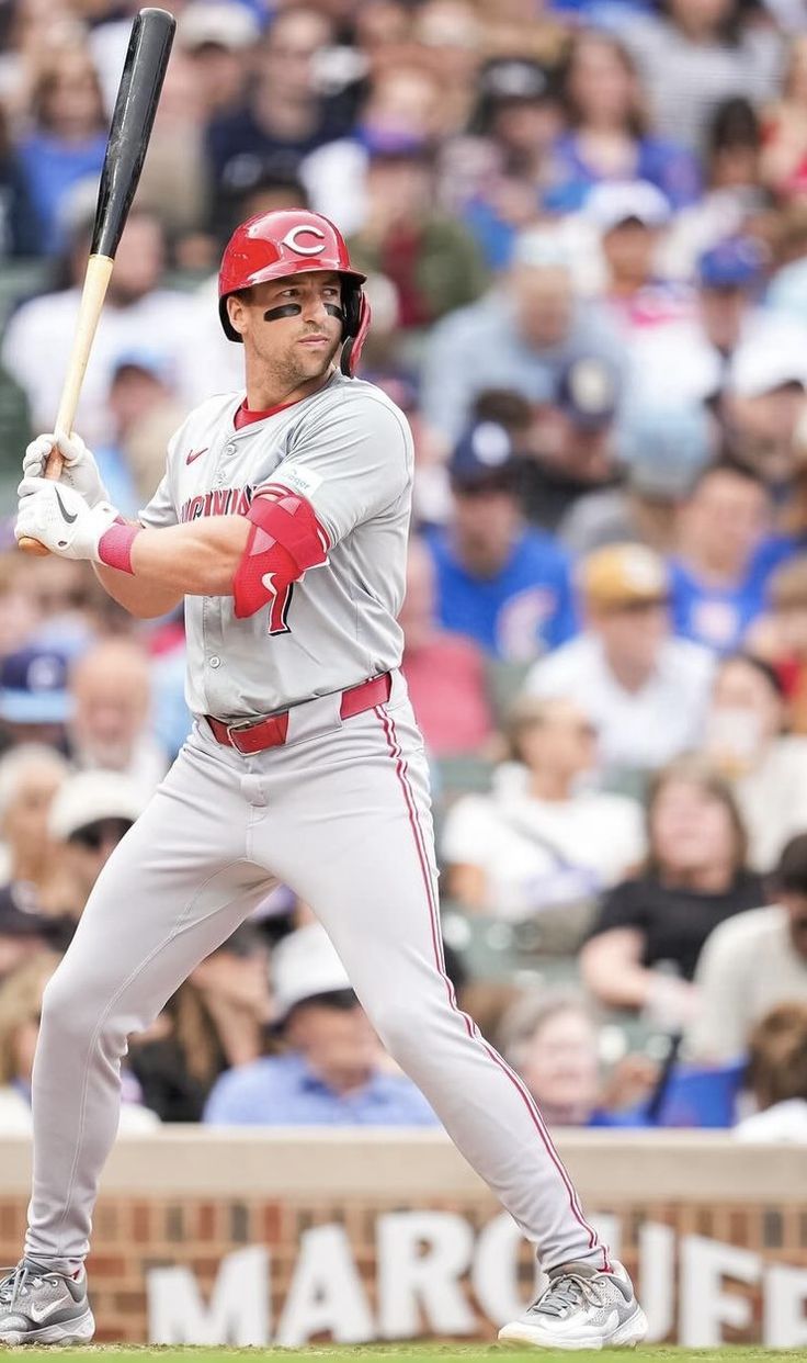 736x1242 Cincinnati reds wallpaper iphone. Joey votto wallpaper, Baseball, Spencer