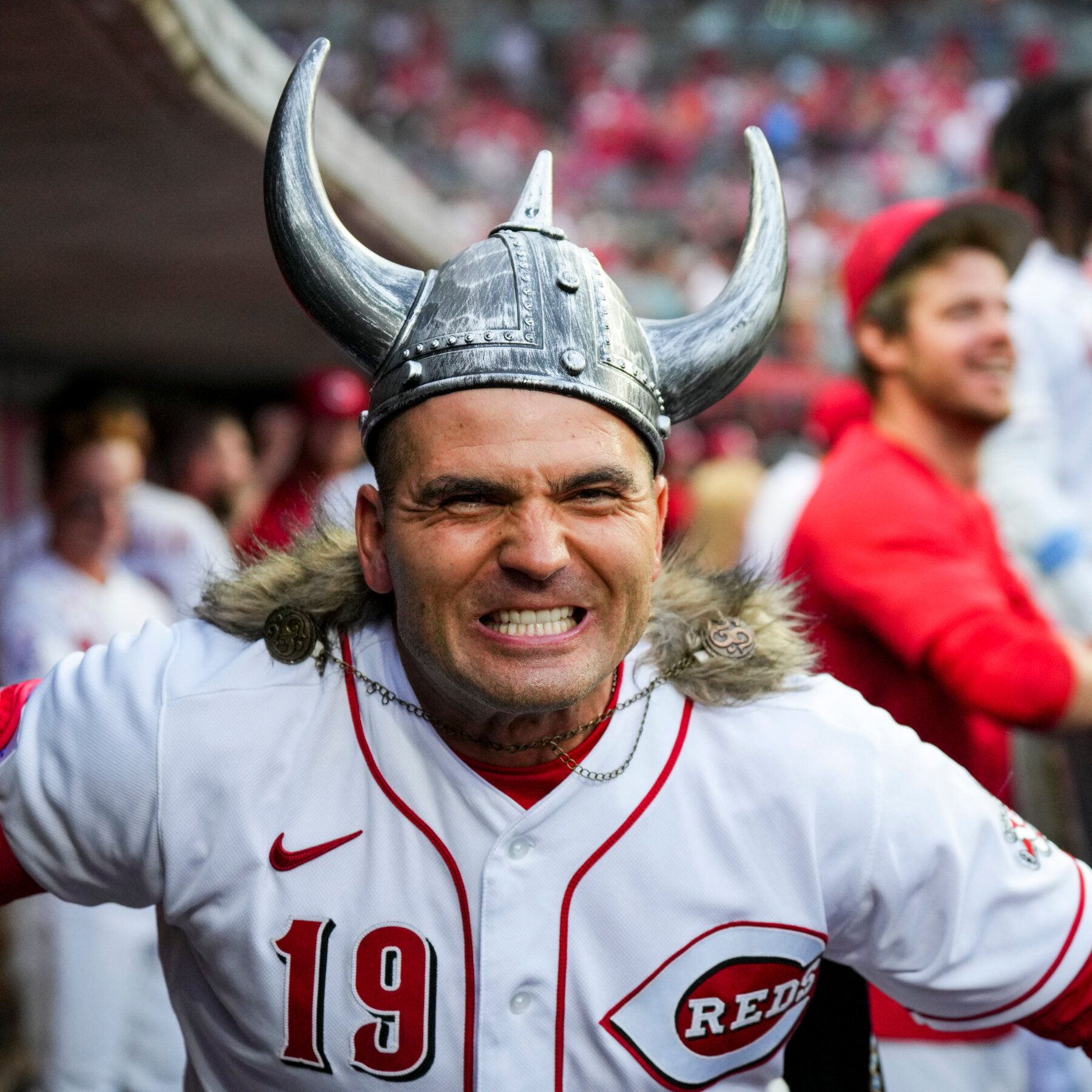 1800x1800 How Joey Votto of the Reds Became a Social Media Star