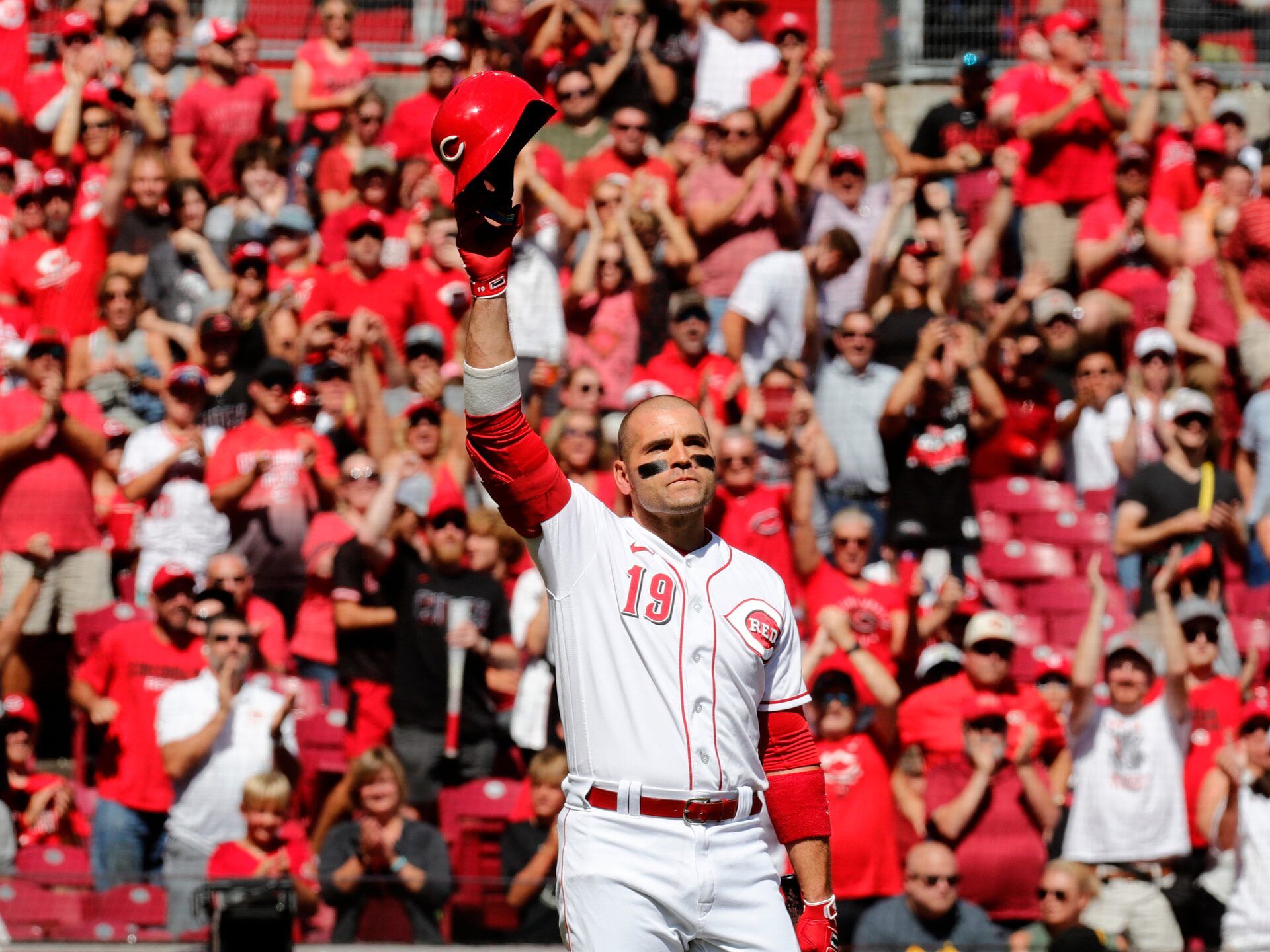 1920x1440 Former Reds 1B Joey Votto announces retirement