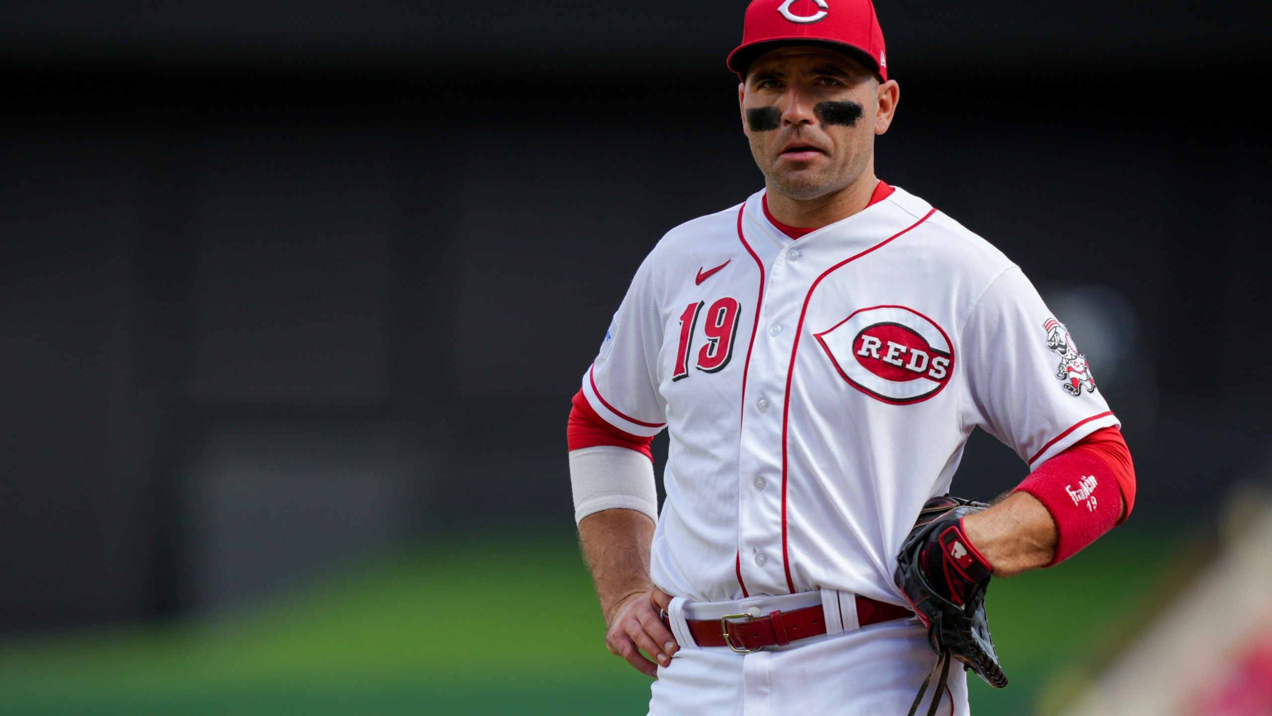 2560x1440 Joey Votto posts a video thanking Cincinnati after Reds decline his contract option and let him go
