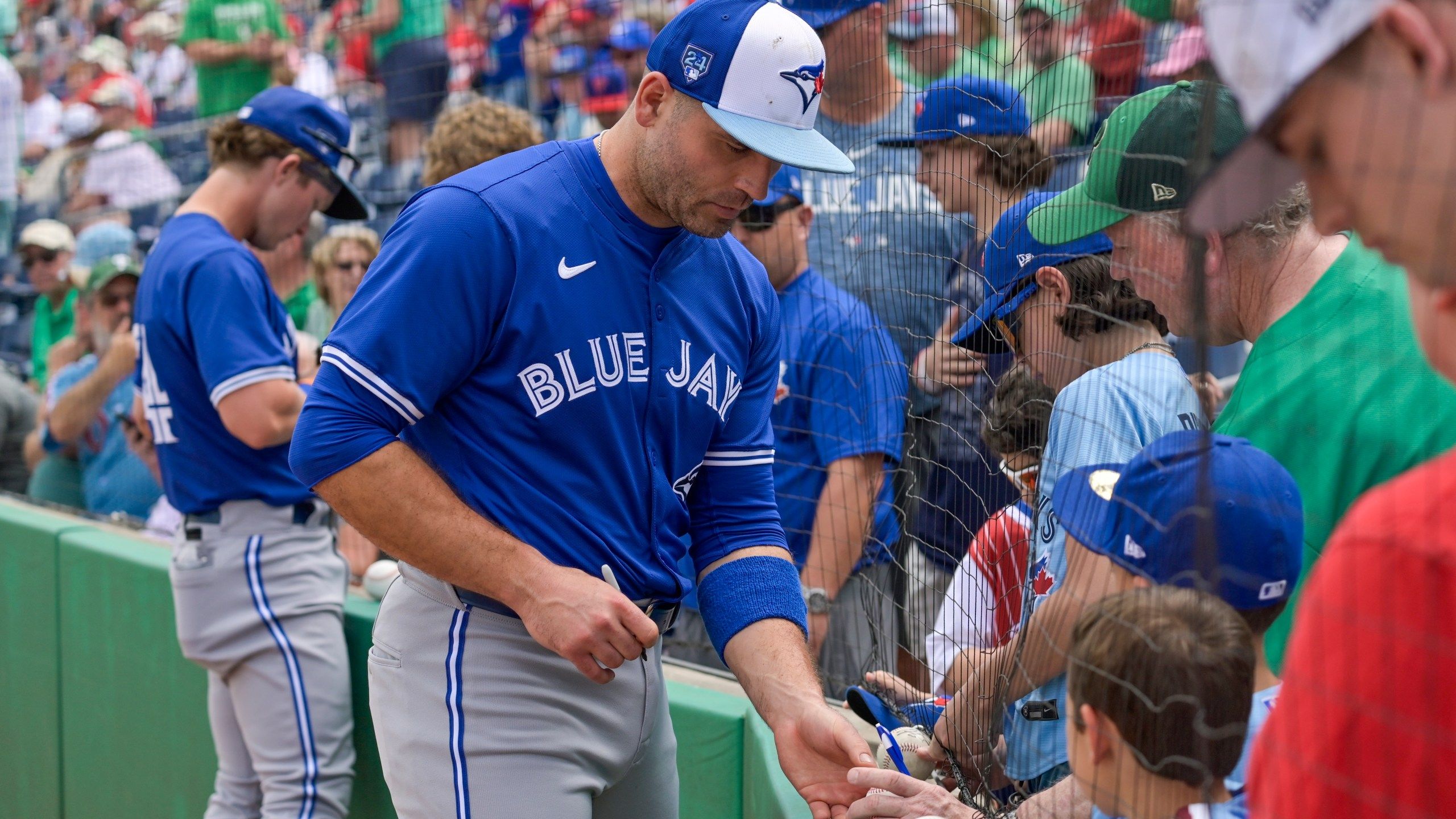 2560x1440 Joey Votto homers on 1st pitch in 1st spring training game with hometown Toronto Blue Jays