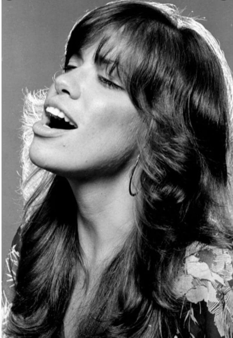 800x1163 Carly Simon Wallpaper