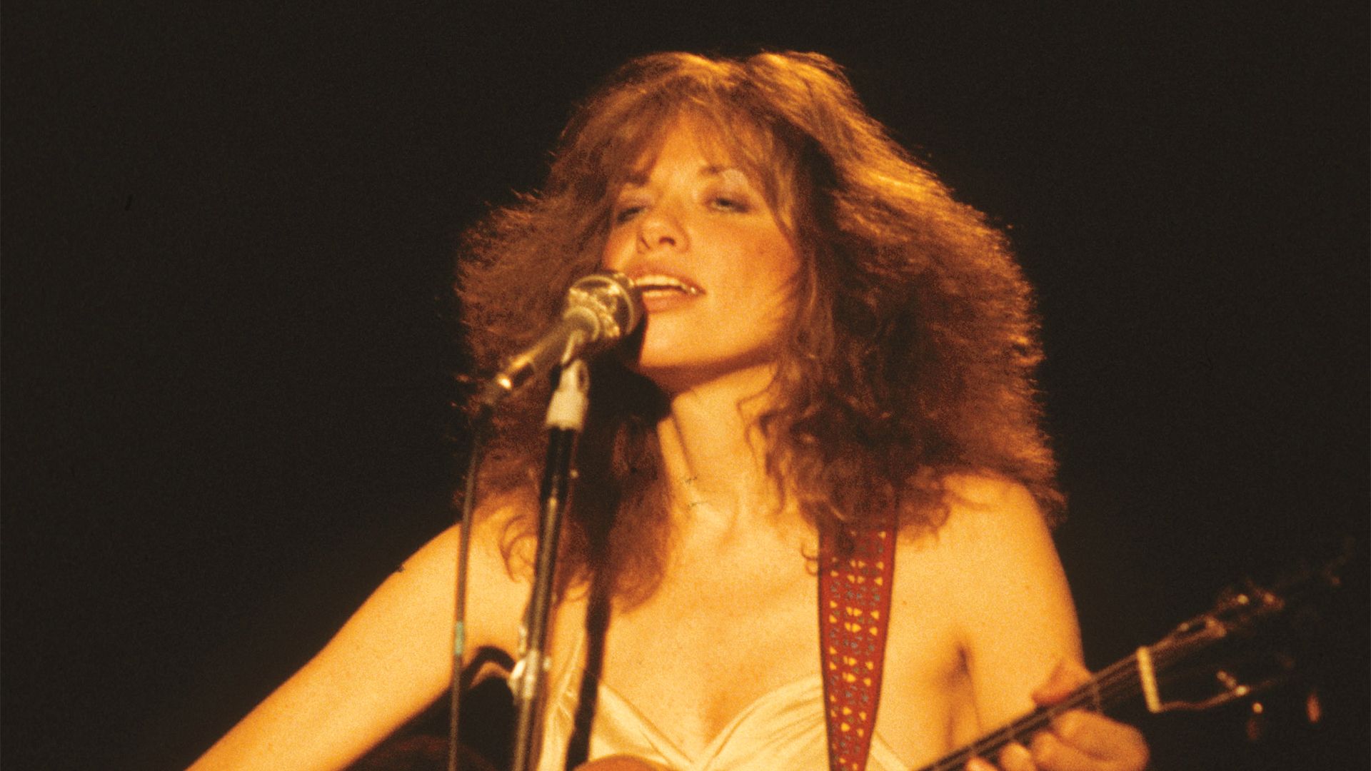 1920x1080 Carly Simon Enters the Rock and Roll Hall of Fame With a Golden Touch