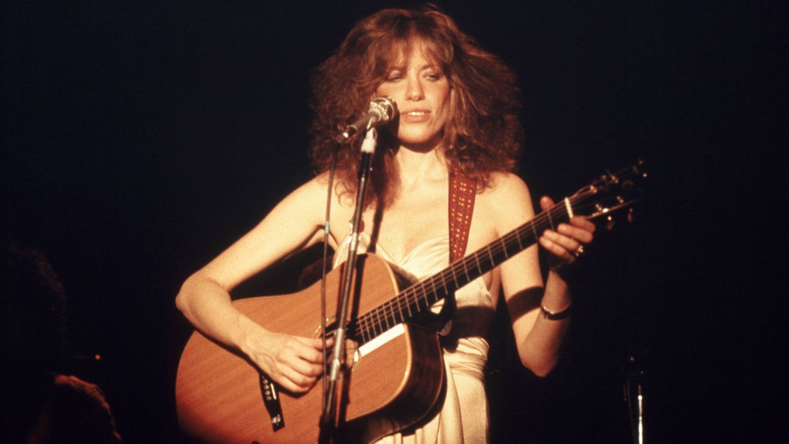 1600x900 Carly Simon, Reveals Devastating Parkinson's Diagnosis