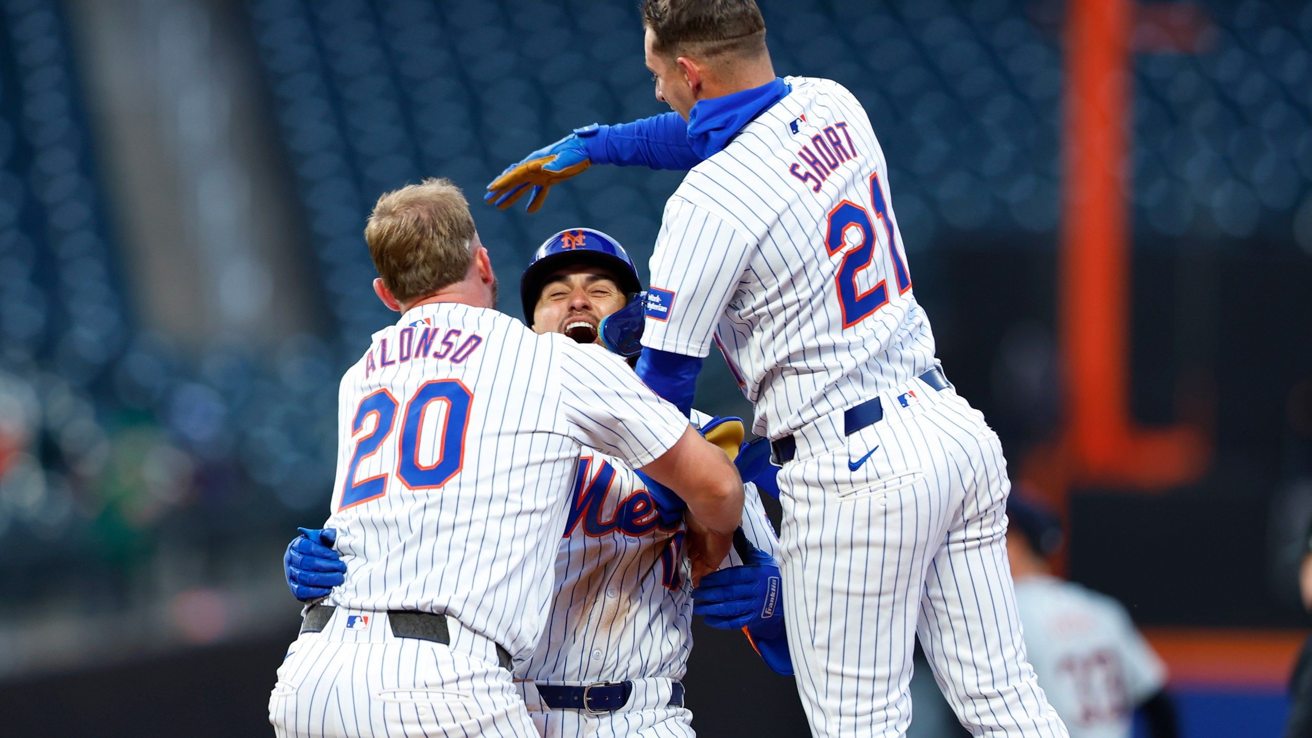 2560x1440 Alonso Hits Tying HR In 9th, Mets Rally Past Tigers 2 1 In Nightcap For 1st Win Of Season