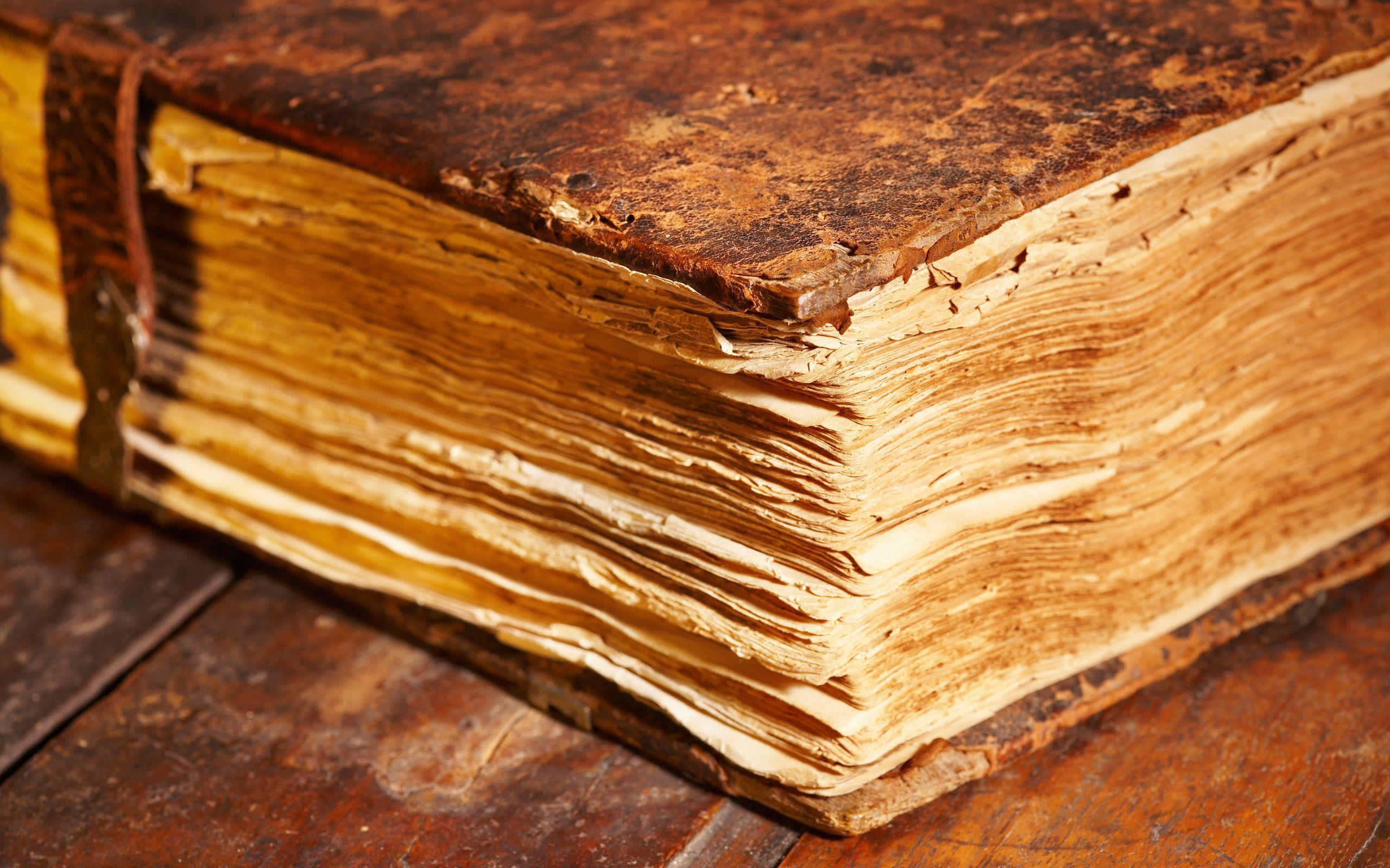 2560x1600 Old book Desktop Wallpaper FREE on