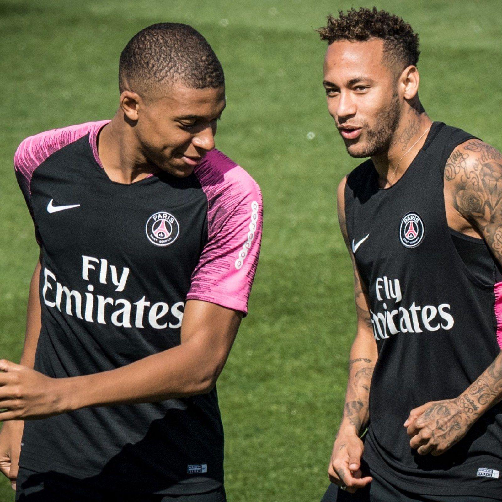 1600x1600 Transfer News: PSG May Have to Sell Neymar and Kylian Mbappe