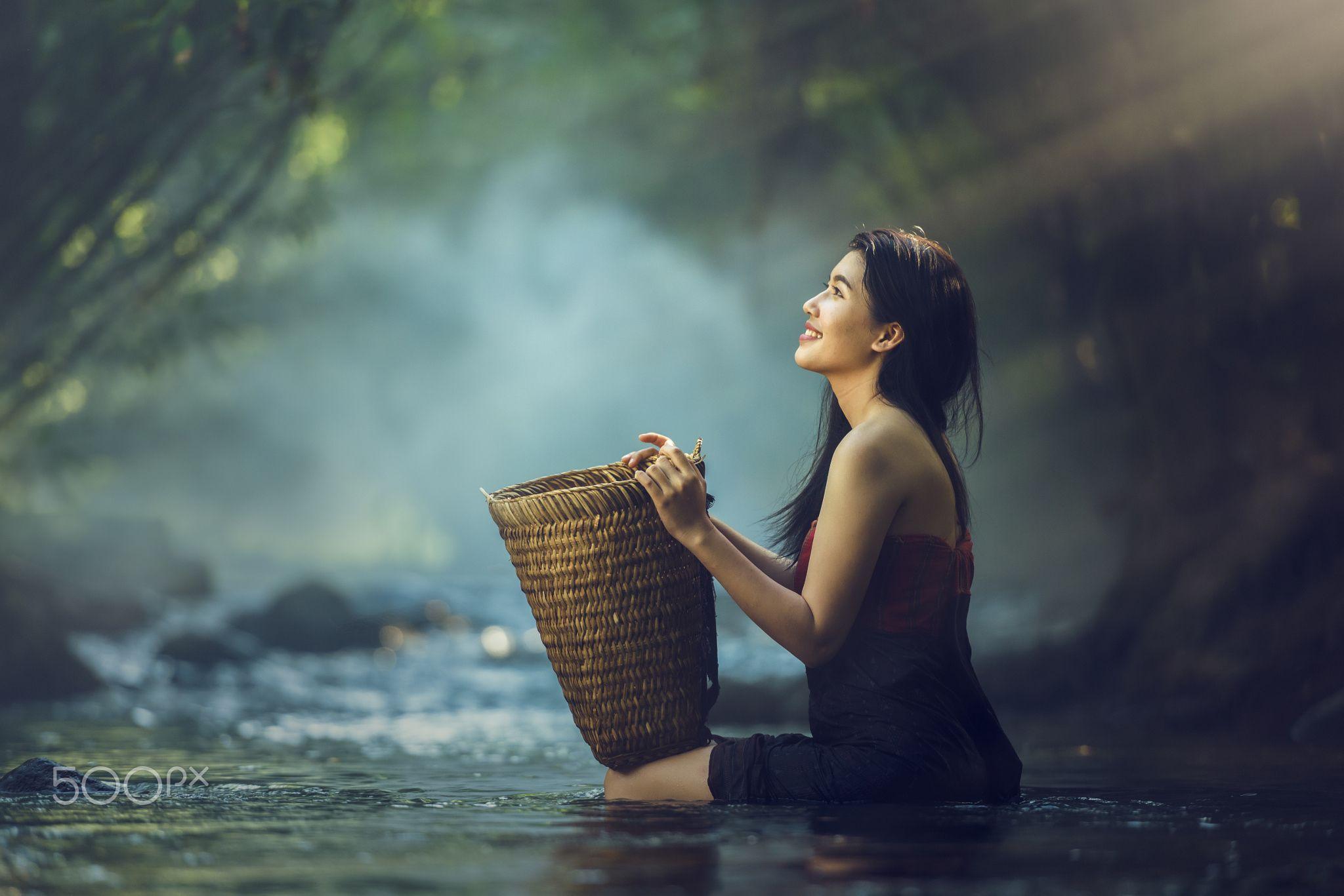 2048x1367 Vietnamese Teen Girls Wallpaper By Wallpaperxyz In Water Photography HD Wallpaper