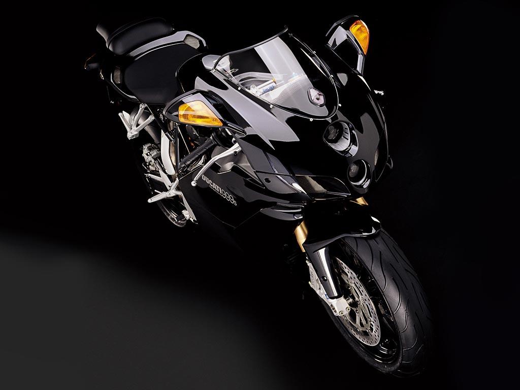 1024x768 Ducati Superbike 999S