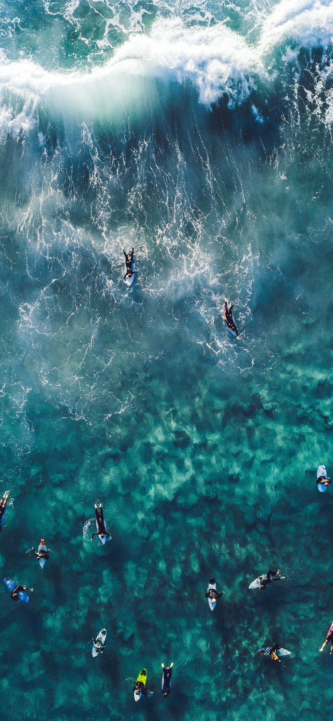1125x2436 Wallpaper & Zoom Background. NOMAD®
