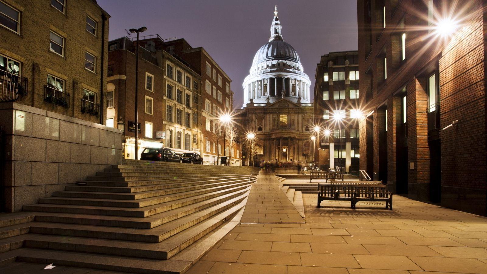 1600x900 Free download London City Street Night Wallpaper 1680x1050 652229 [1680x1050] for your Desktop, Mobile & Tablet. Explore London Street Wallpaper. London England Wallpaper, Street Wallpaper, Black and White London Wallpaper