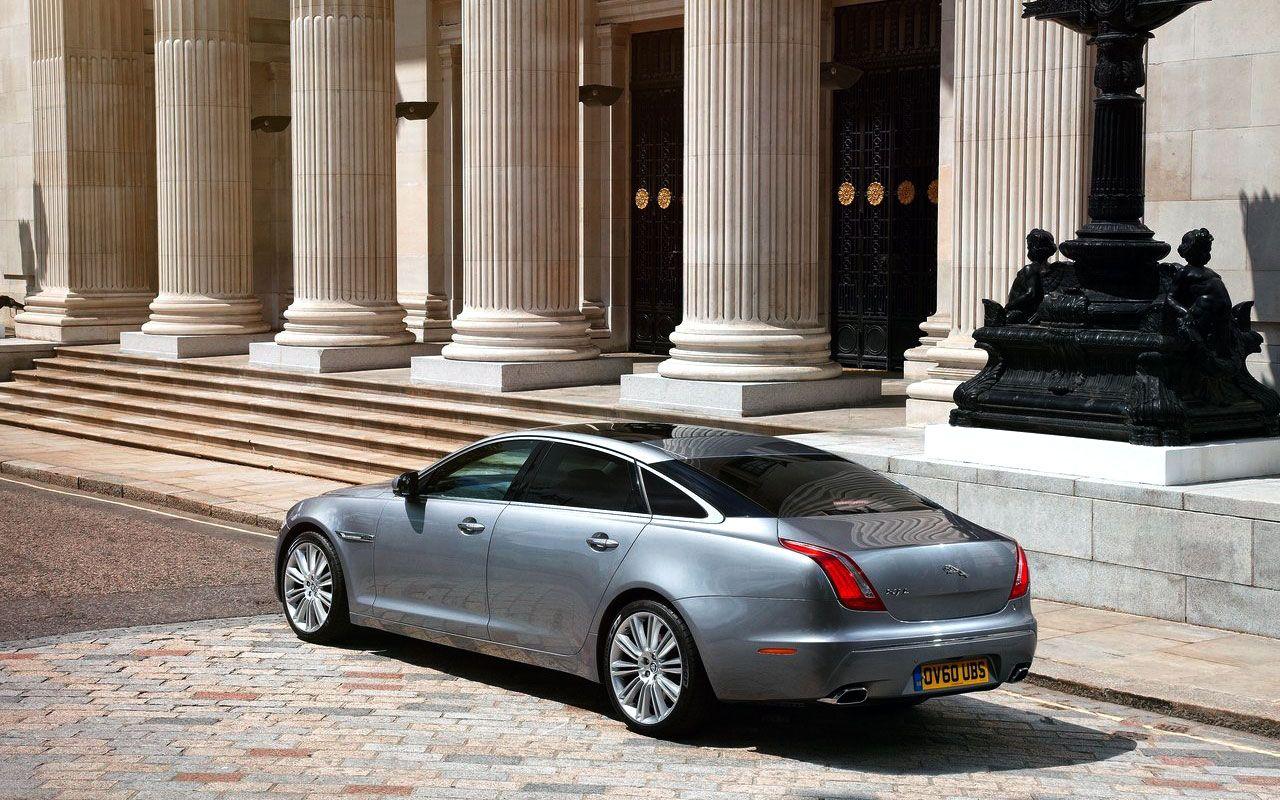 1280x800 Jaguar XJ Luxury Car Desktop Wallpaper