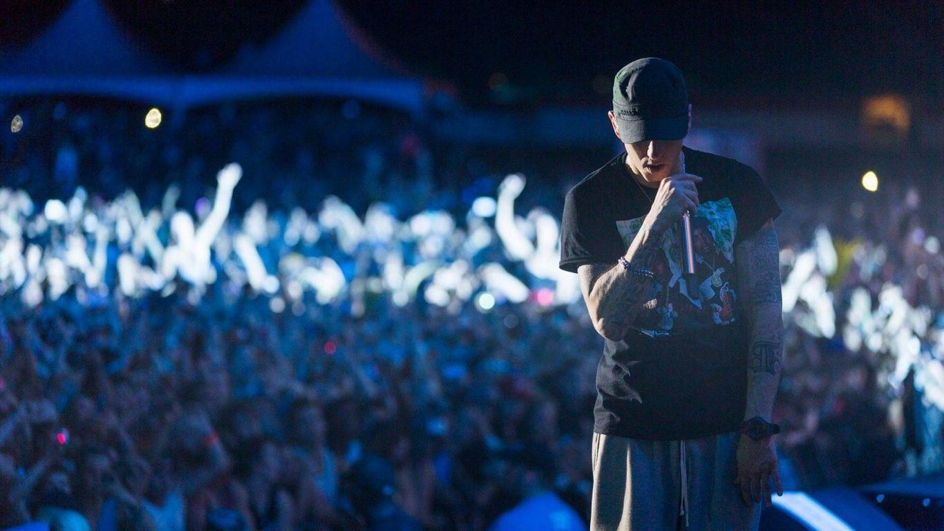 Eminem Concert Wallpapers - Top Free Eminem Concert Backgrounds -  WallpaperAccess