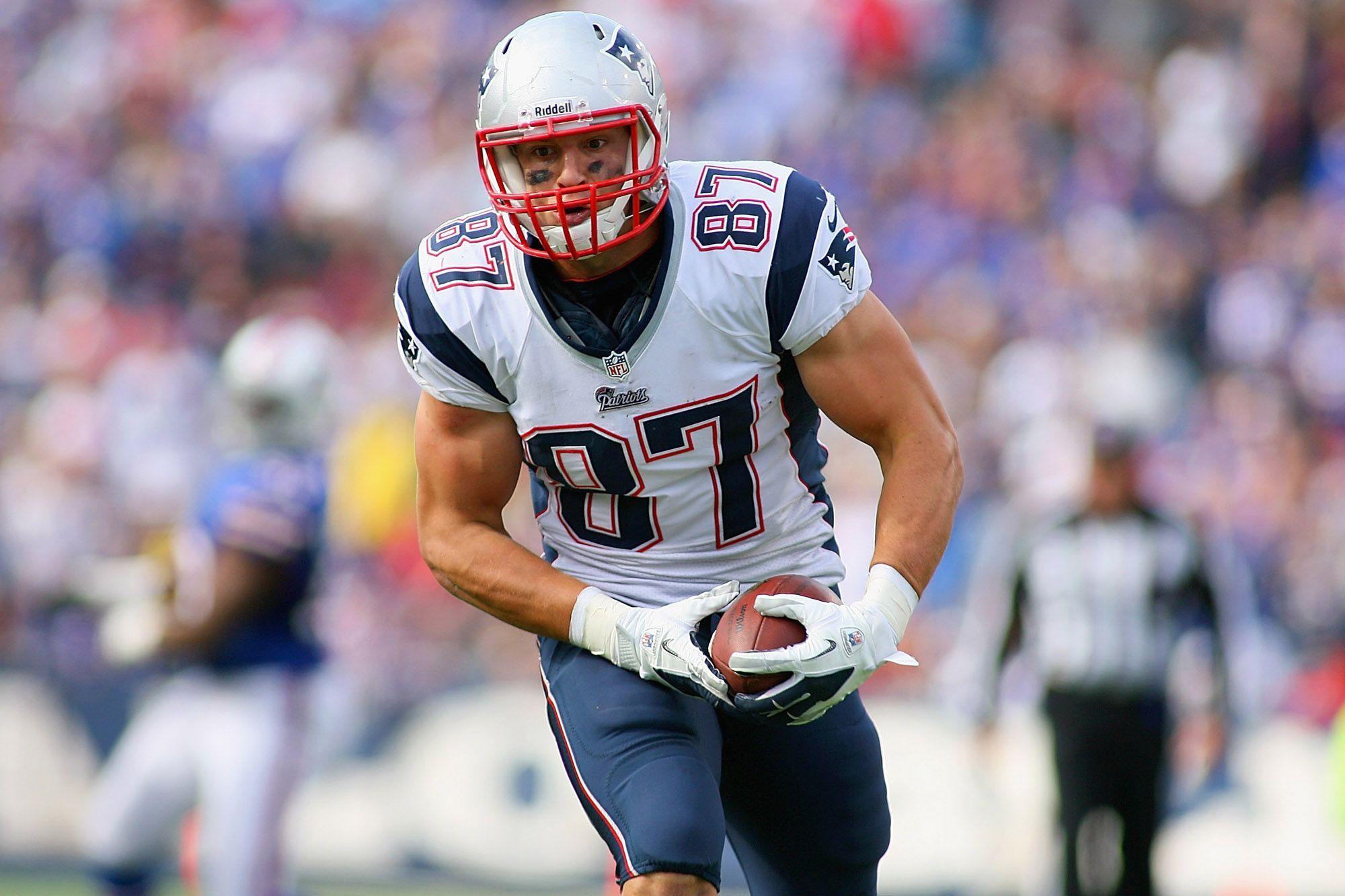 2000x1333 Rob Gronkowski 2018 FREE Picture