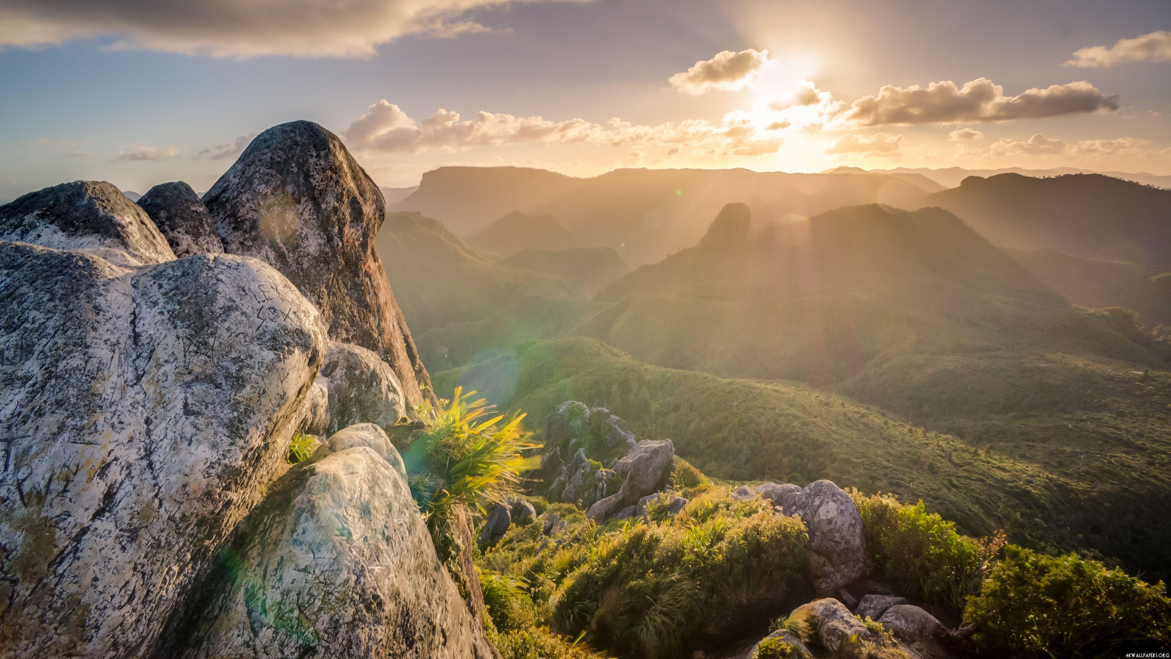 3840x2160 4K Sunset In The Mountains Wallpaper