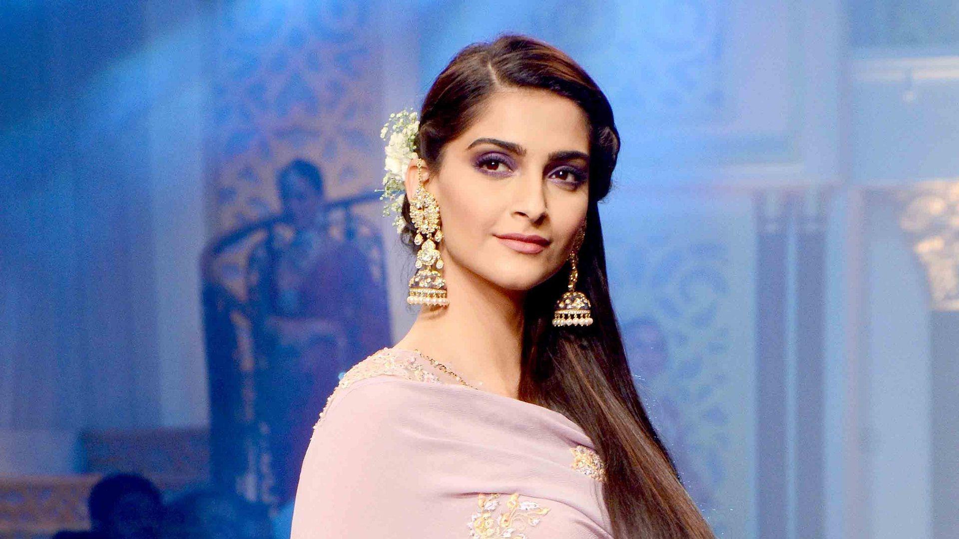 1920x1080 1080p Sonam Kapoor Hot Full HD Wallpaper And Image