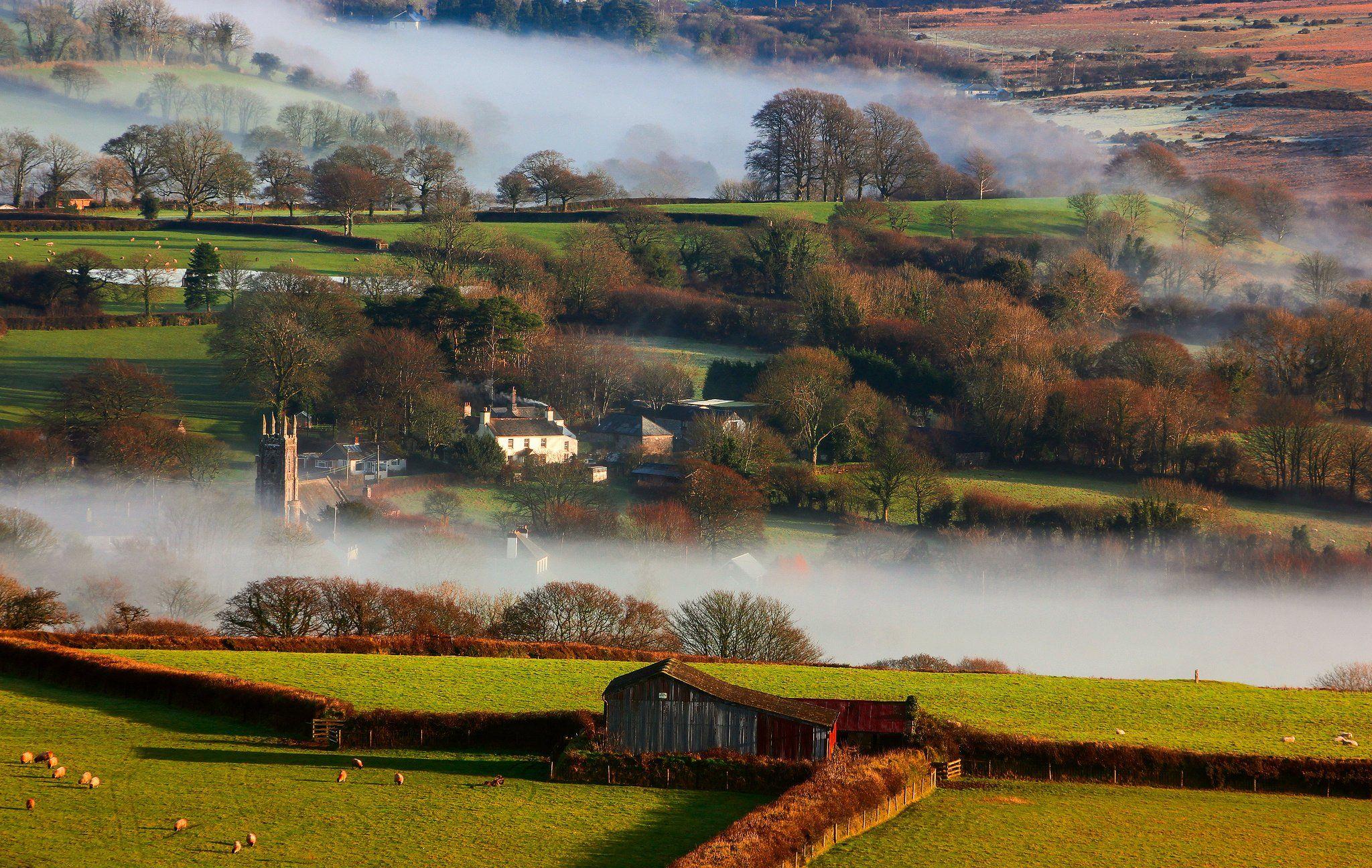 2048x1296 Morning fog britain nature winter river autumn wallpaperx1296