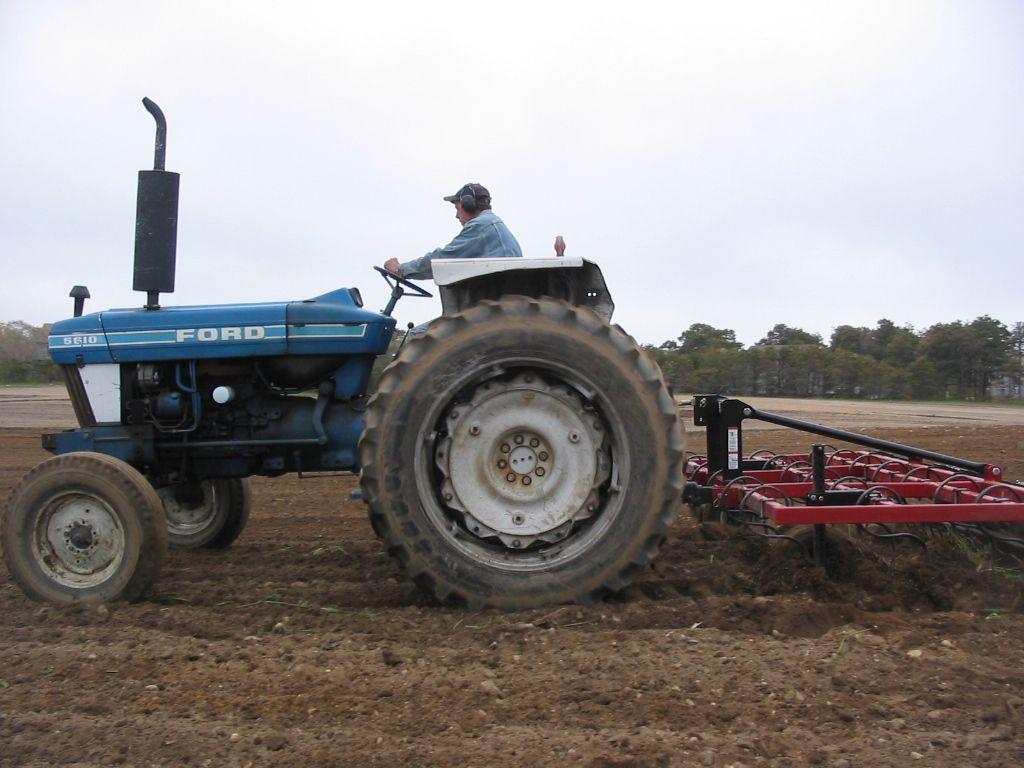 1024x768 Tractor Tuesday: Ford 5610 Has Seen Some Changes. Morning Glory Farm