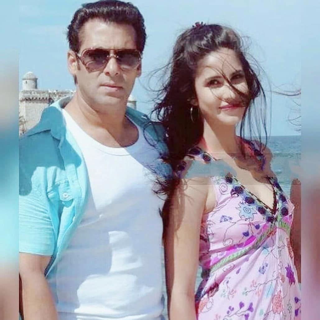 1029x1029 HAPPY NEW YEAR 2k19 #salmankhan #katrinakaif #salkat # salman #katrinakaif #ekthatiger. Salman katrina, Salman khan photo, Handsome celebrities