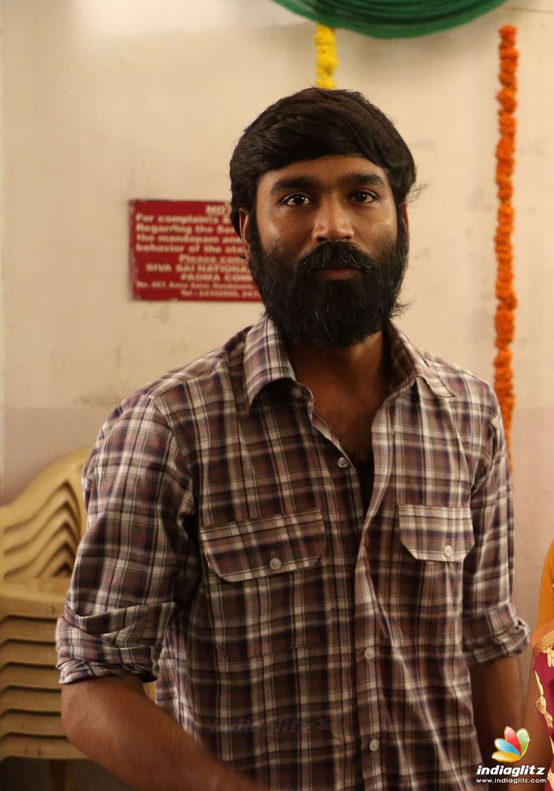 800x1141 Vada Chennai Photo Movies photo, image, gallery, stills, clips