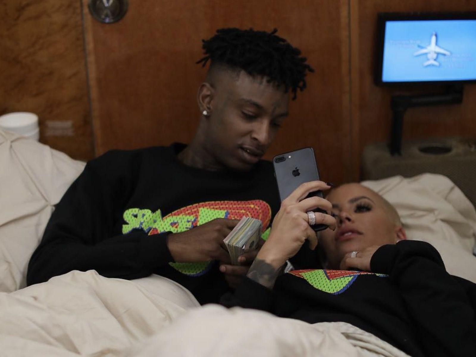 1600x1200 Amber Rose & 21 Savage Make $000 Strip Club Dreams Come True