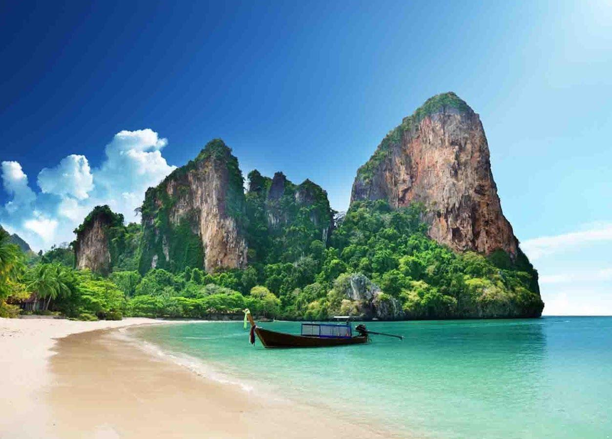 1253x900 Tropical island wallpaper