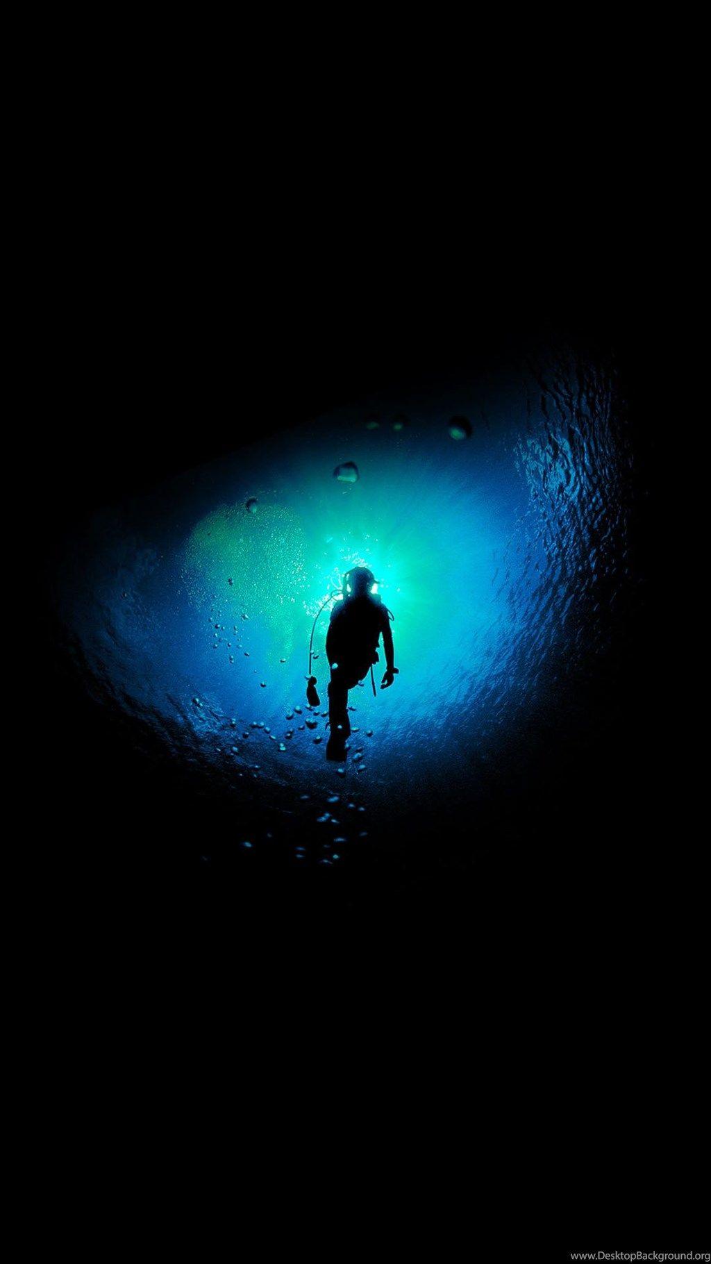 1024x1820 Deep Blue Swim Ocean Dive iPhone 6 Wallpaper Download Desktop
