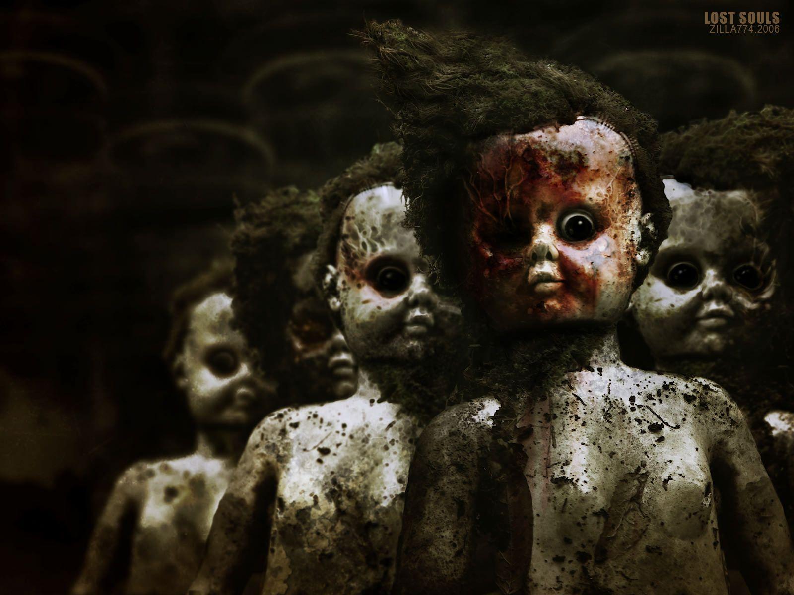 1600x1200 Scary Doll Wallpaper
