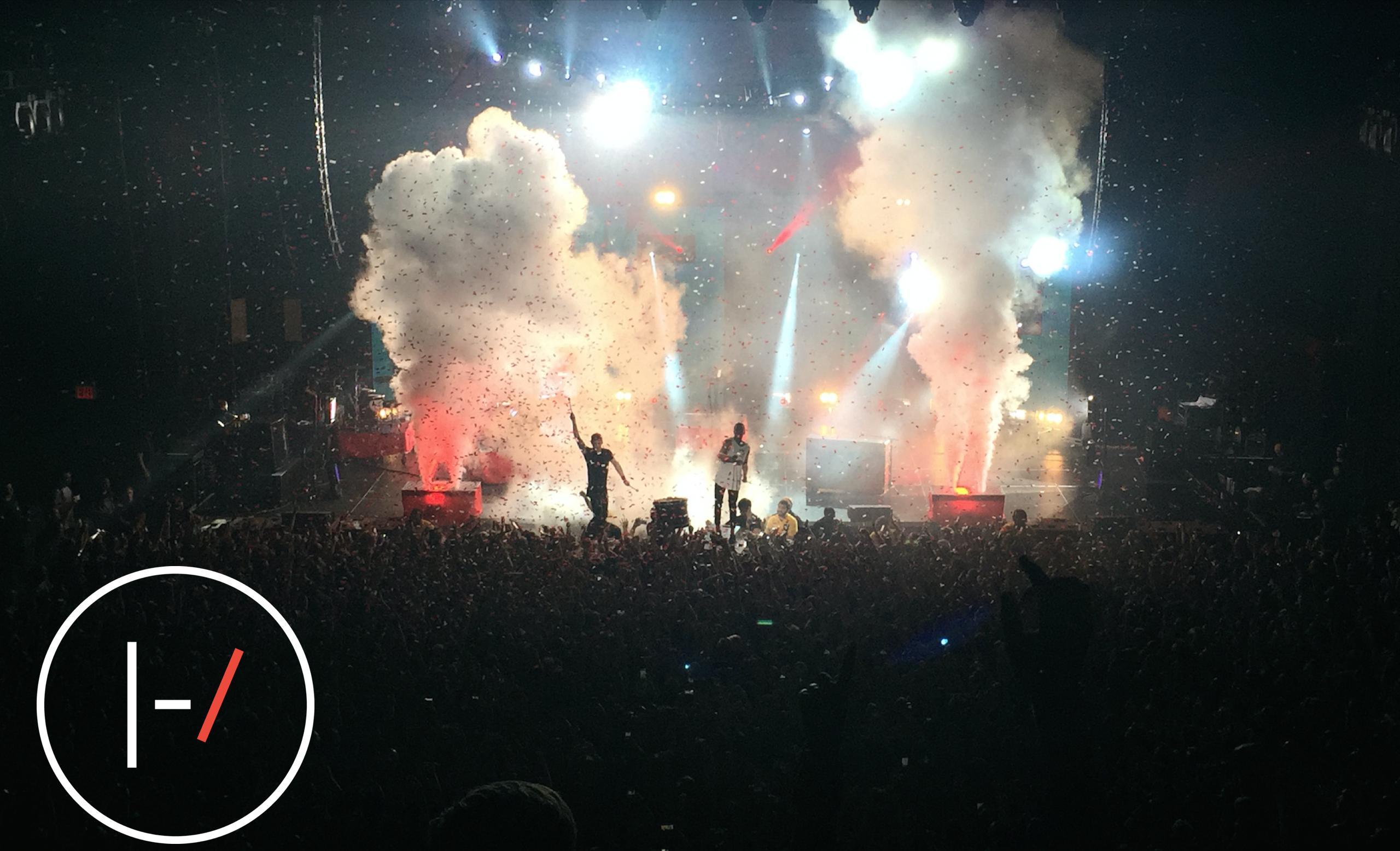 2560x1556 Twenty One Pilots HD Wallpaper