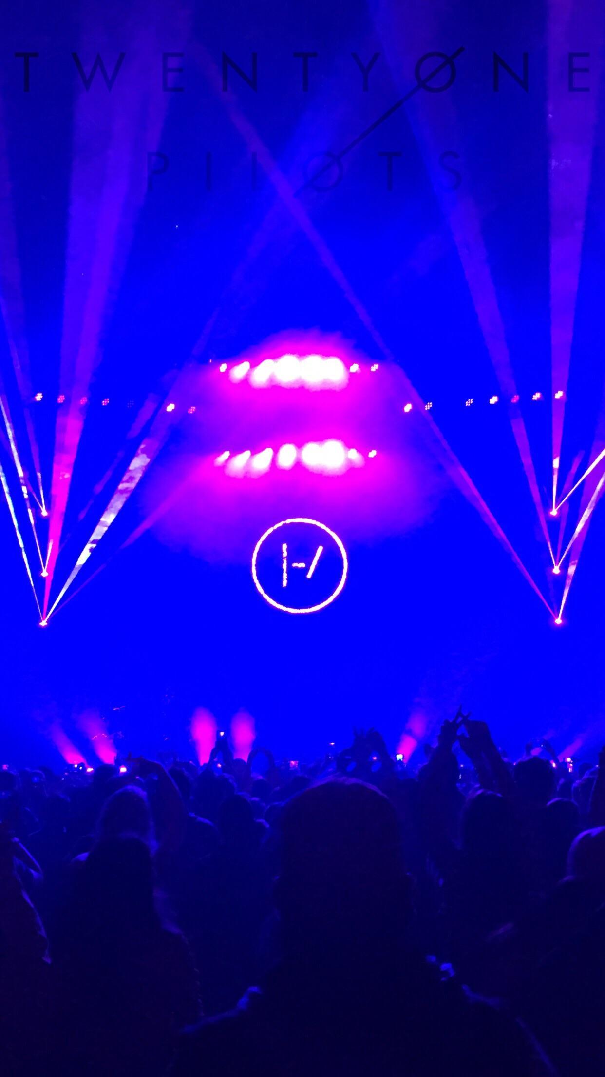 1242x2208 TØP Concert Wallpaper! Stay tuned for more