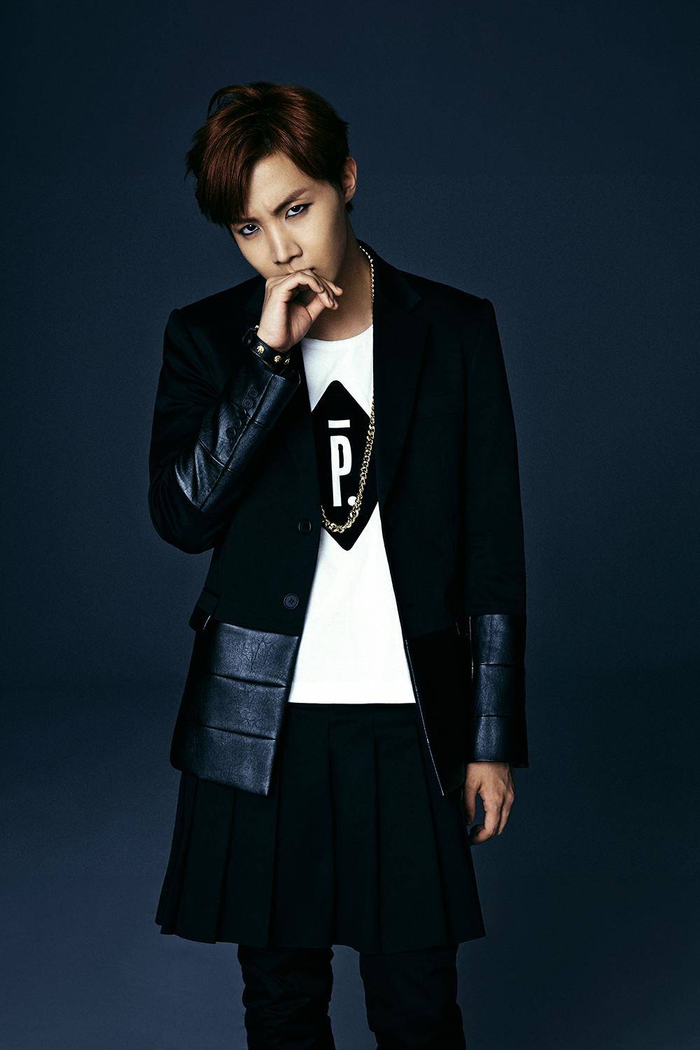 1000x1500 J Hope 'Dark And Wild' Concept Photo