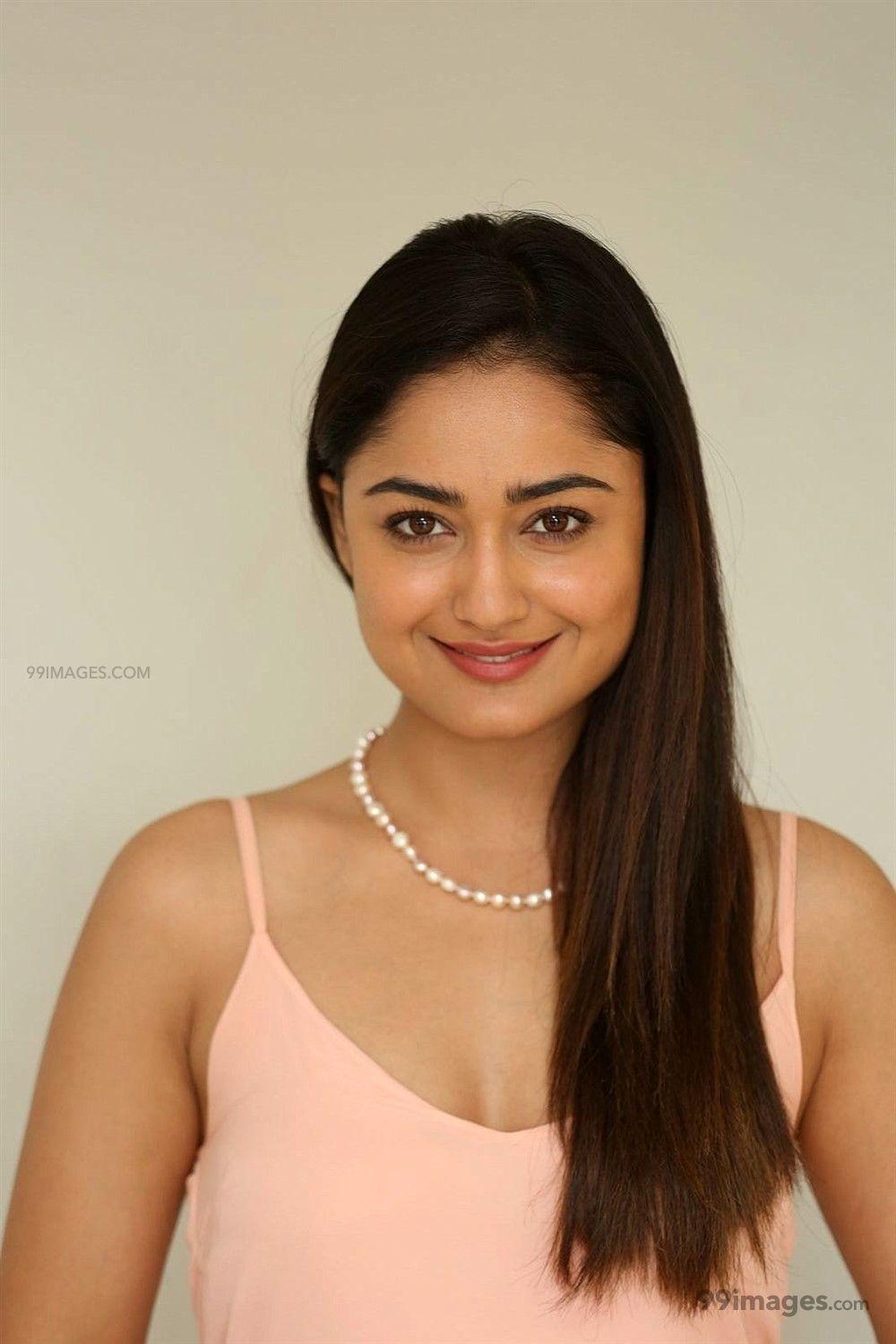 Tridha Choudhury Wallpapers - Top Free Tridha Choudhury Backgrounds 