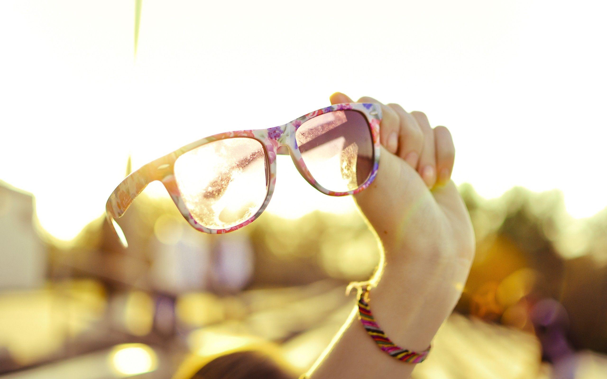 Glasses Wallpapers - Top Free Glasses Backgrounds - WallpaperAccess